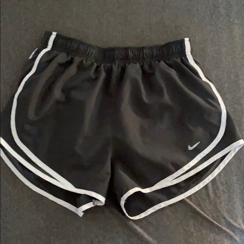 Women’s Nike Dri fit athletic shorts size medium